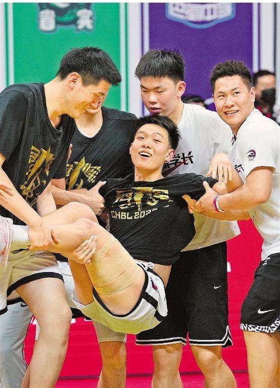 少年篮球冠军名单_篮球名单少年冠军有哪些_全国少年篮球比赛冠军